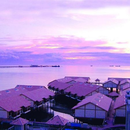 Port Dickson Private Unit Chalet Exterior foto